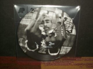 2PAC – Picture Me Rollin’ 7″ picture disc NEW* 7″ vinyl *see item description